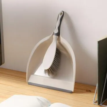 Wholesale Mini Broom Small Dustpan Desktop Cleaning Plastic Garbage Dustpan Set 